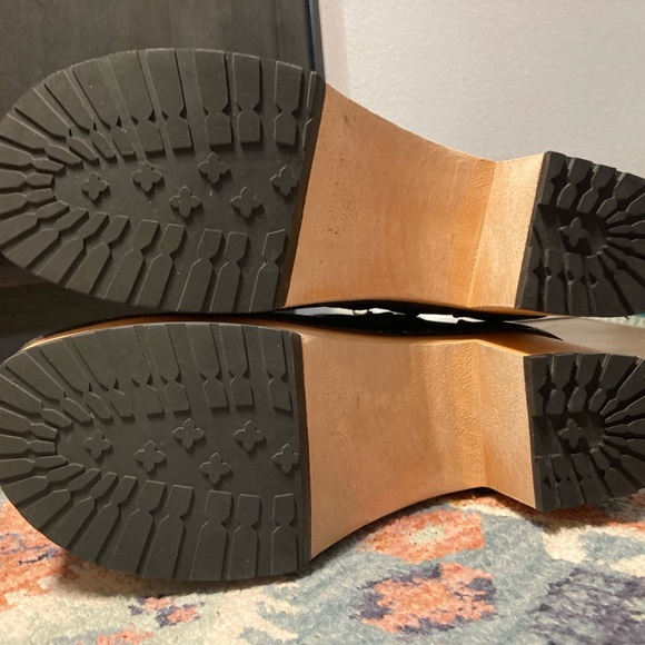 Hasbeens tall plain leather boots EUC - Picture 8 of 10